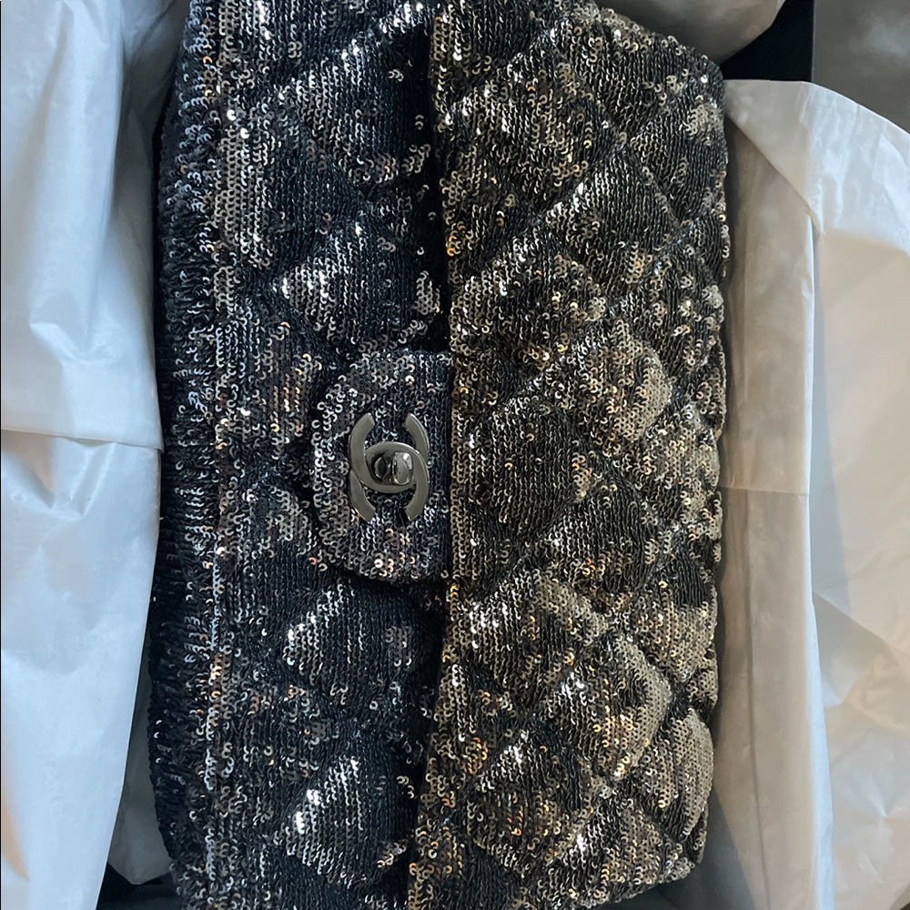Chanel sequins bag - Picture 8 of 8